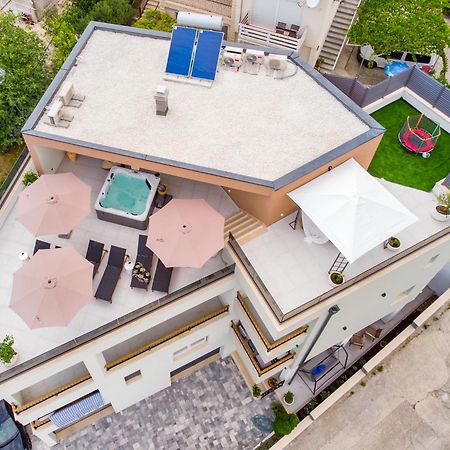 Apartamento Luxury Penthouse Duće Exterior foto